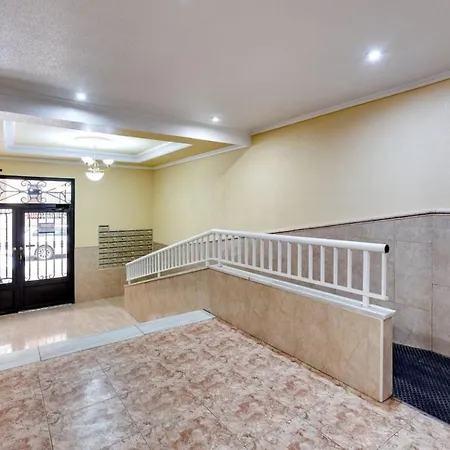 Playa Del Cura With 2 Bedrooms Apartamento Torrevieja